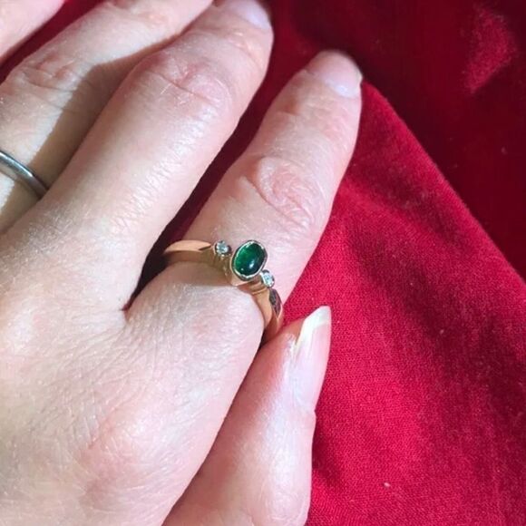 14K gold diamond and emerald ring size 6.25 - Picture 4 of 7
